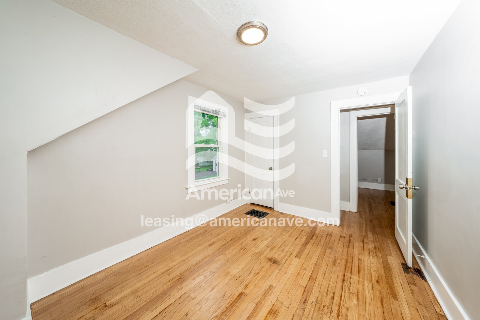 Building Photo - 216 Marguerite Ave