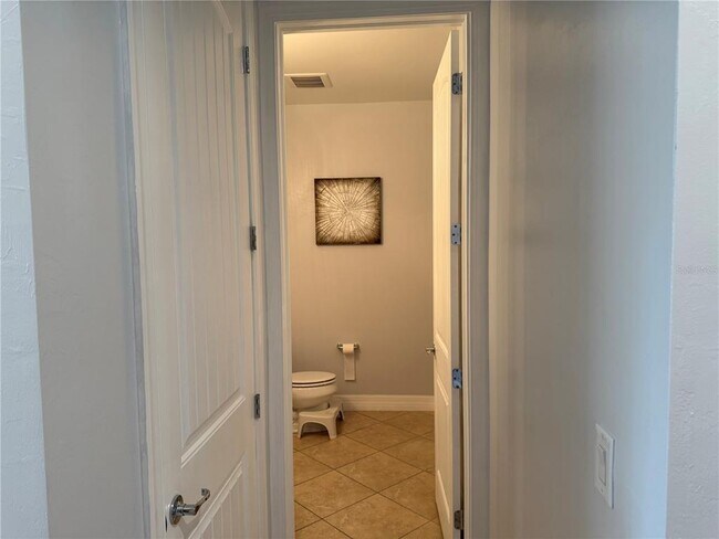 Building Photo - 2599 Marton Oak Blvd