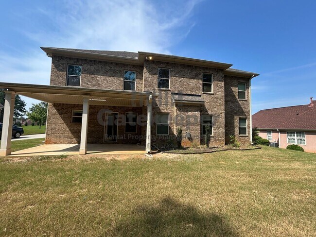 Building Photo - 60 Bayberry Hls