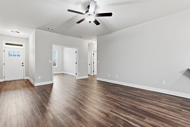 Building Photo - 217 Timberlake Dr