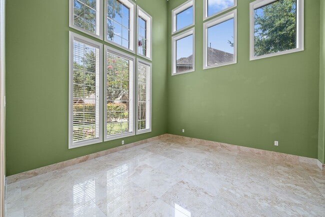 Building Photo - 403 Brook Shore Ct