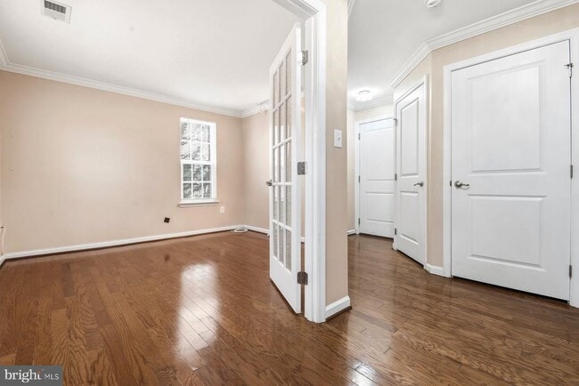 Building Photo - 7855 Port Capital Dr