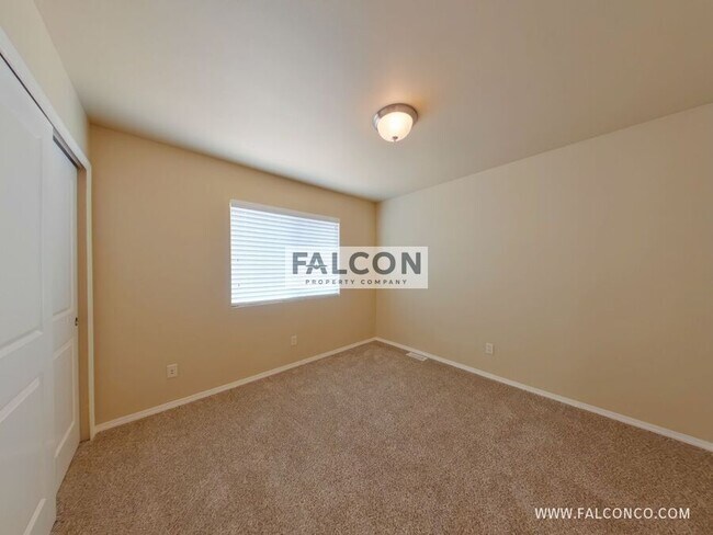 Building Photo - 10525 Black Elk Way