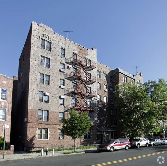 Primary Photo - 7110 21st Ave