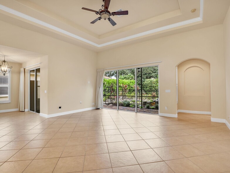 Building Photo - 19688 Casa Verde Way