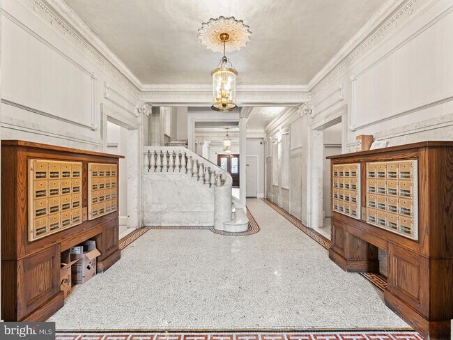 Building Photo - 2000 16th St NW