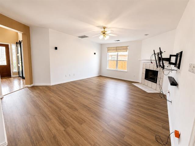 Building Photo - 1818 Lake Texoma Cir