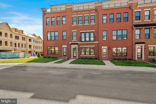 Building Photo - 22958 Clarence Walk Ter