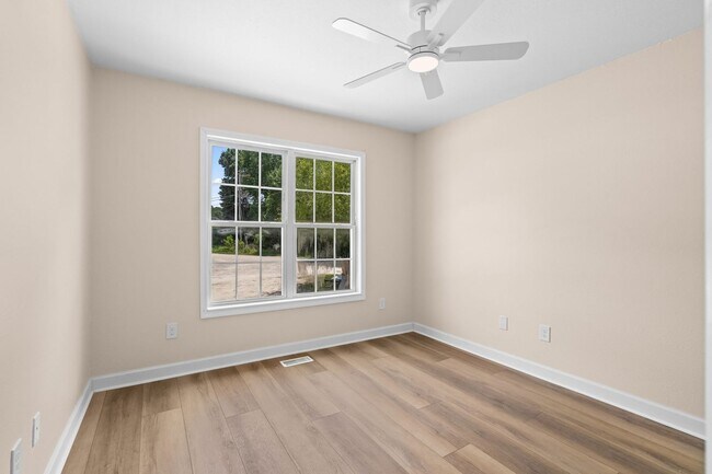 Building Photo - 4097 Mica Ave