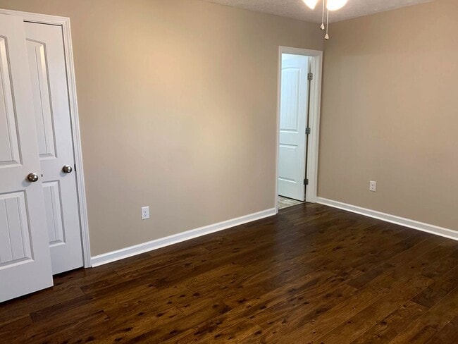 Building Photo - COMING SOON ...Beautiful 3 Bedroom 2 Bathroom Ranch Style Home on Large Lot