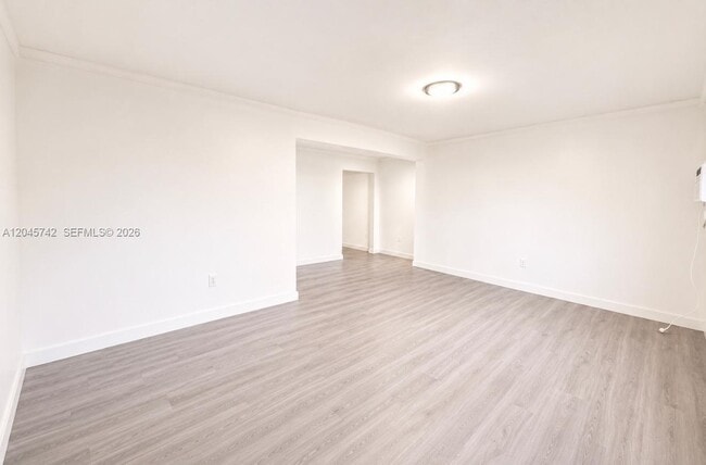 Building Photo - 7600 Dickens Ave