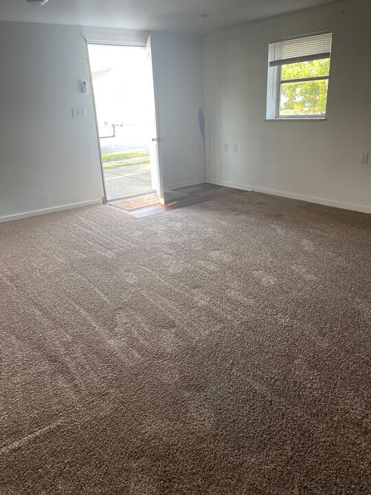 Building Photo - 109 E Jackson St