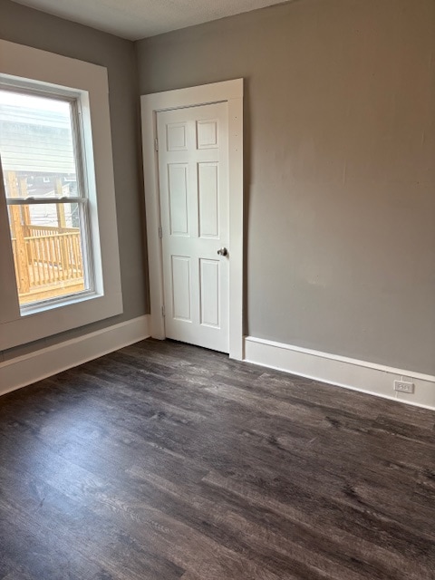 Building Photo - 219 Spruce St