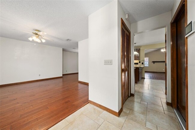 Building Photo - 5489 Caurus Ct