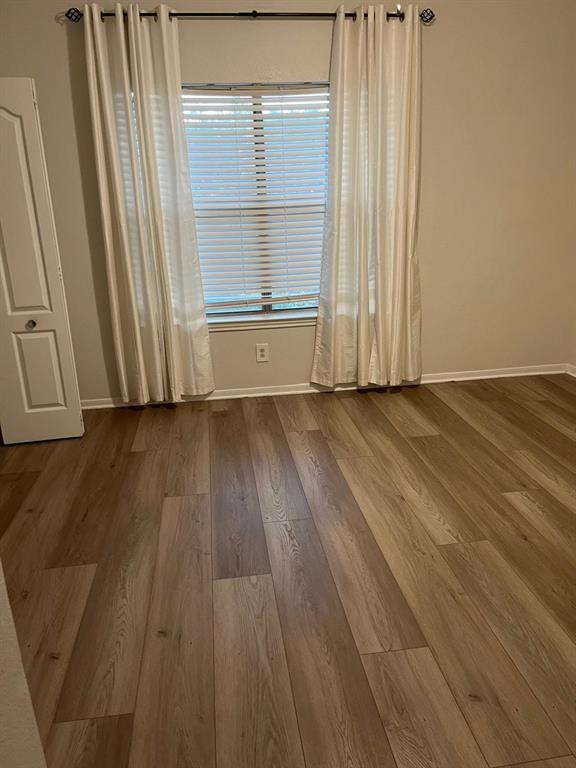 Building Photo - 6000 Shepherd Mountain Cove