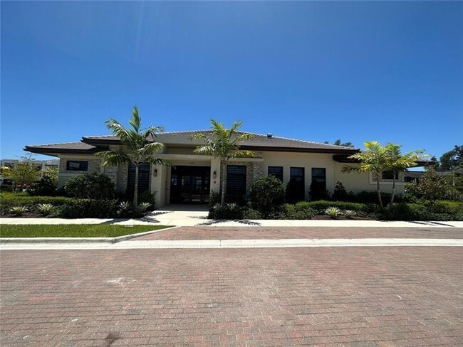 Building Photo - 315 NE 208th Terrace