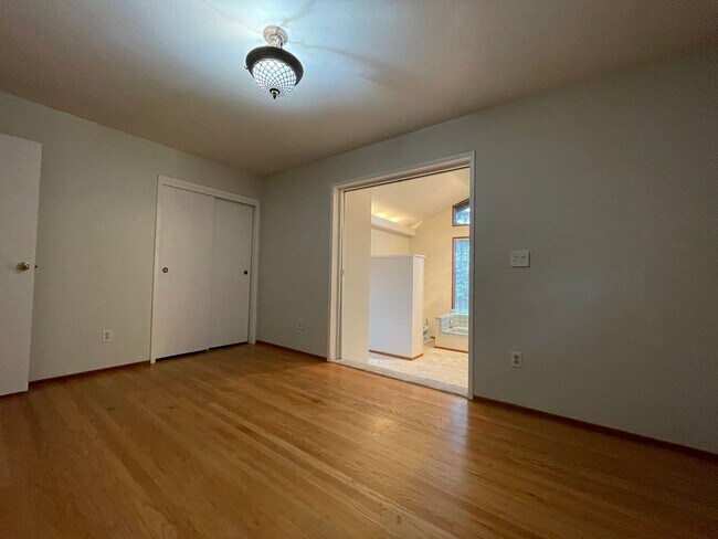 Building Photo - Spacious Granite Bay Home Near Folsom Lake – Available Now