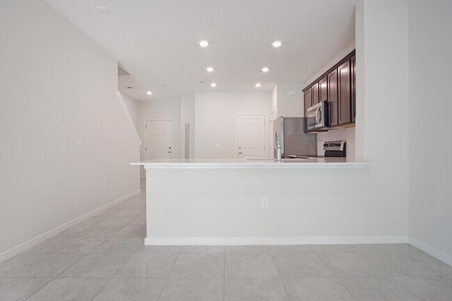 Building Photo - 1721 Delightful Dr