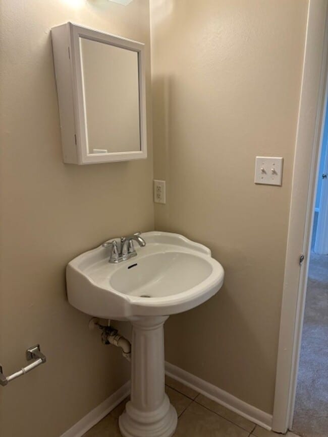 Building Photo - Sonoma Wods