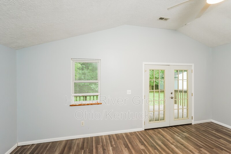 Building Photo - 8067 Buckland Dr
