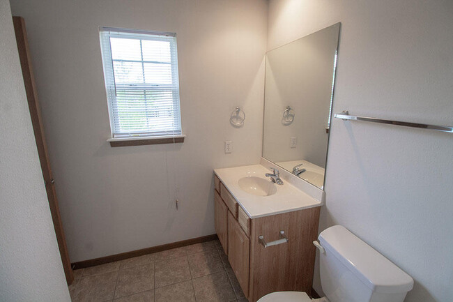 Building Photo - 1639 Citadel Dr