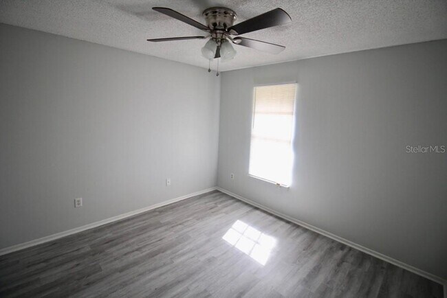 Building Photo - 4663 Cason Cove Dr