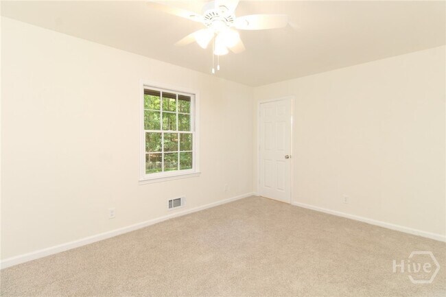 Building Photo - 1191 Arrowhead Rd