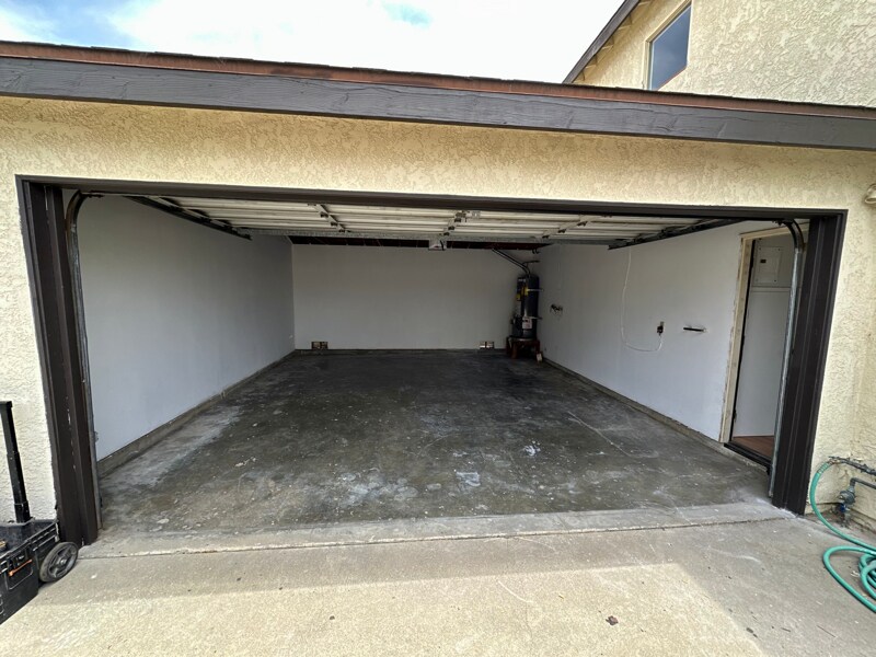 Building Photo - 310 W Simpson St