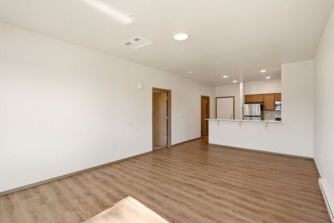 Building Photo - 1123 E Hastings Rd