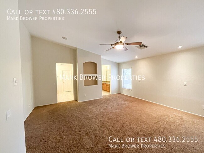 Building Photo - 1648 E Canyon Way