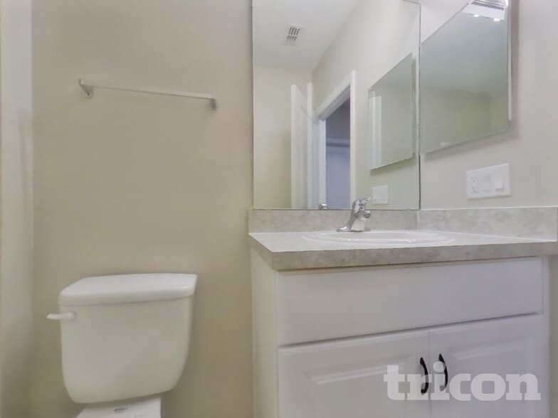 Building Photo - 95 Prairie Falcon Dr