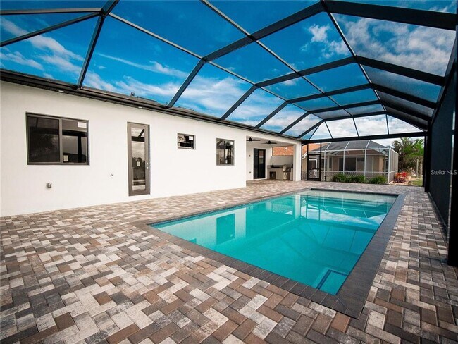 Building Photo - 4129 Flamingo Blvd