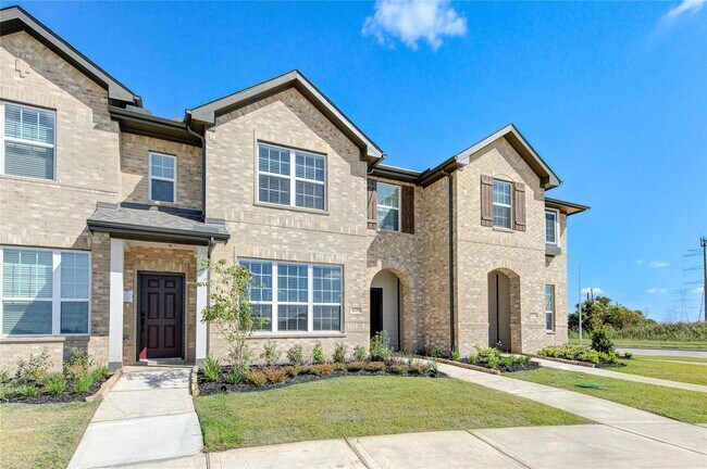 Building Photo - 8006 Scanlan Trce