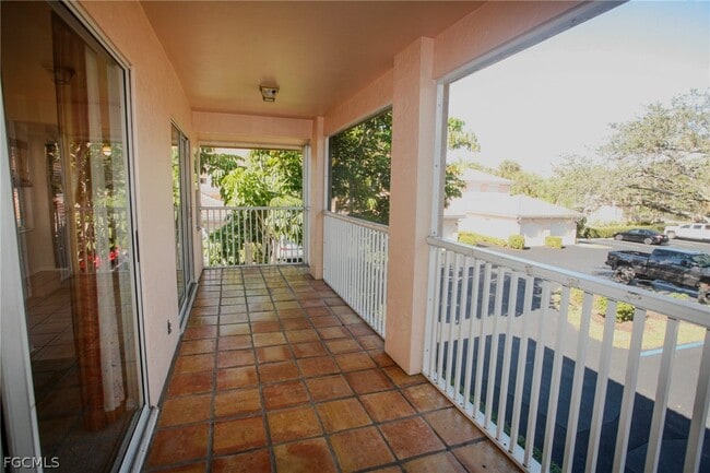 Building Photo - 732 Woodshire Ln