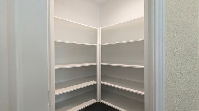 Building Photo - 568 Rd 5138