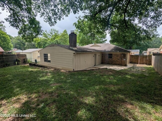 Building Photo - 7594 Rockingham Dr