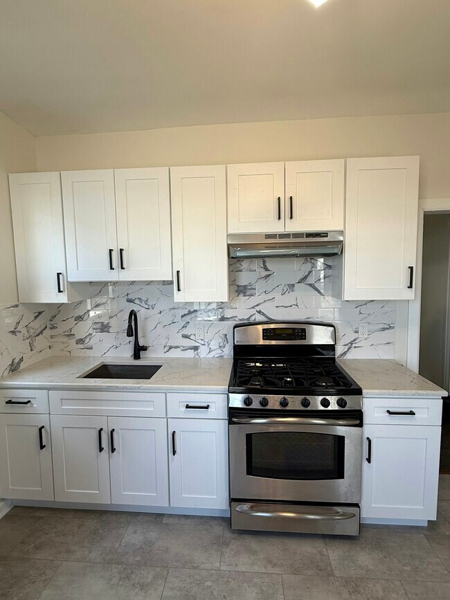 Building Photo - 105 Rosa Parks Blvd