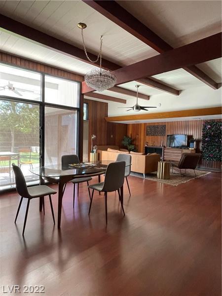 Building Photo - FULLY FURNISHED! & Recently renovated mid-term in downtown - close to arts district