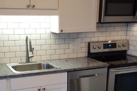 Building Photo - 6561 Woodhall Dr