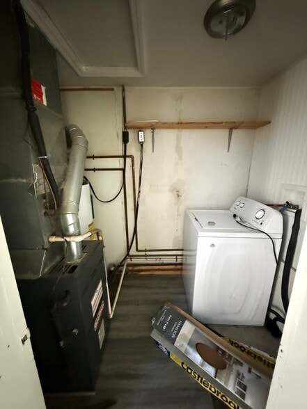 Building Photo - 1524 N Summit Ave