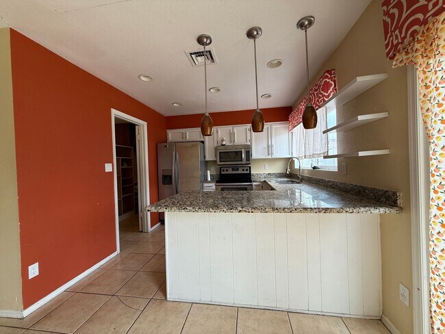 Building Photo - Knoell Mesa for rent!