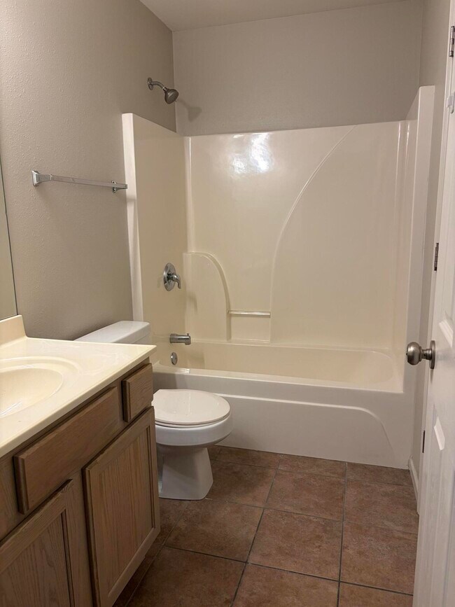 Building Photo - 4106 Arctic Fox Dr
