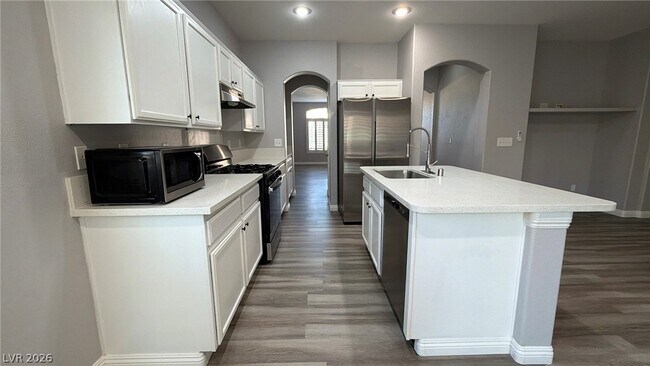 Building Photo - 2215 Heavenly Lights Ave