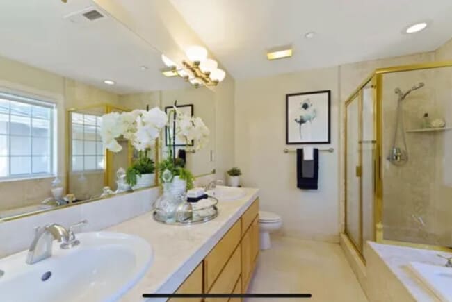 Building Photo - 1048 Bougainvillea Terrace