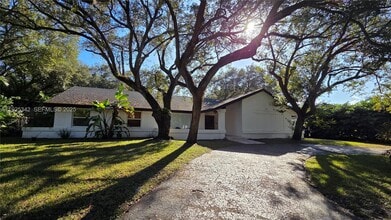 Building Photo - 7400 SW 166th St