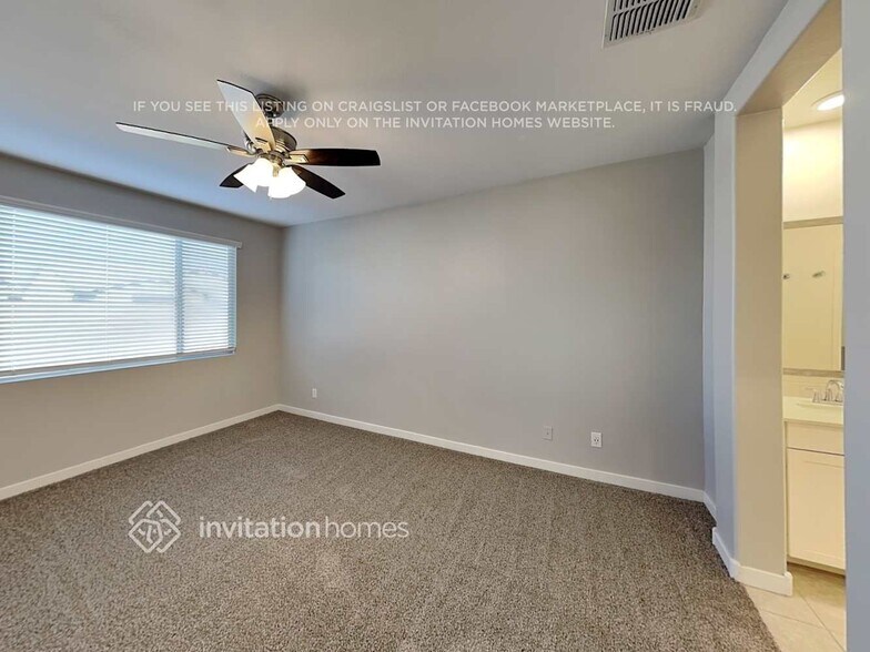 Building Photo - 19880 W Monterosa St