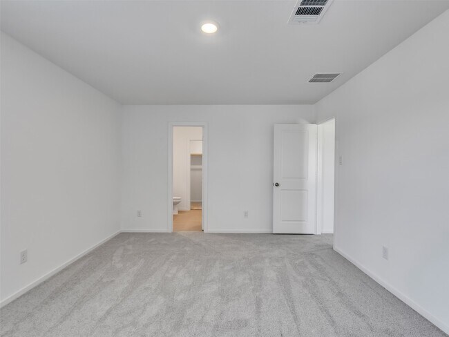 Building Photo - 921 Capracotta Dr