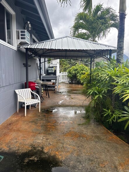 Building Photo - 1409 Auauki St