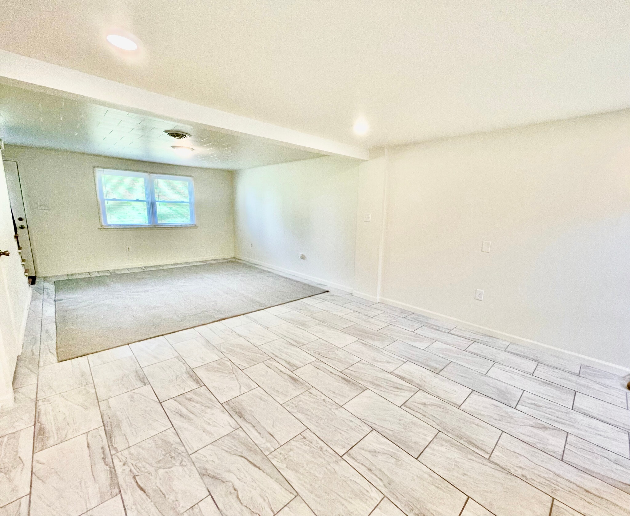 Living Room - 40 Pleasant St