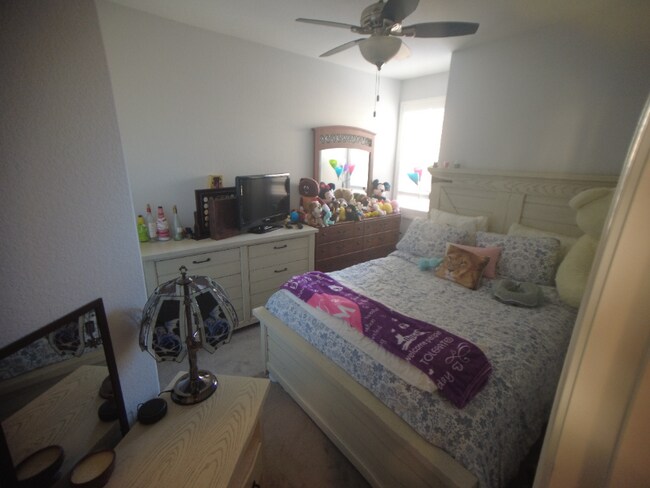 Building Photo - 1460 Mockingbird Ct